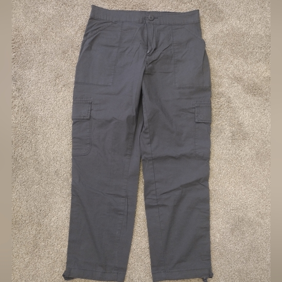 ✨NWT✨Women Capri's social standard size S/CH - Picture 3 of 3